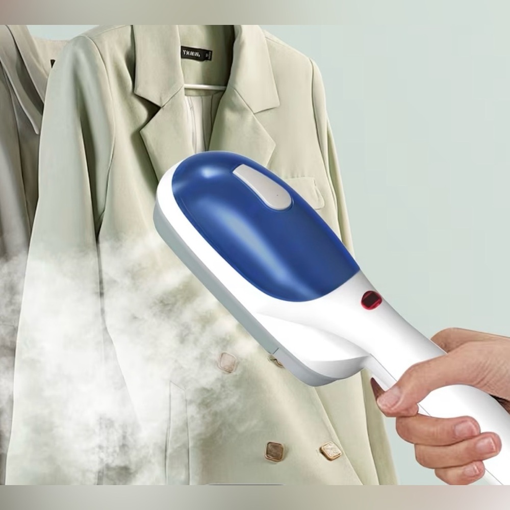Handheld Garment Steamer in Blue and White